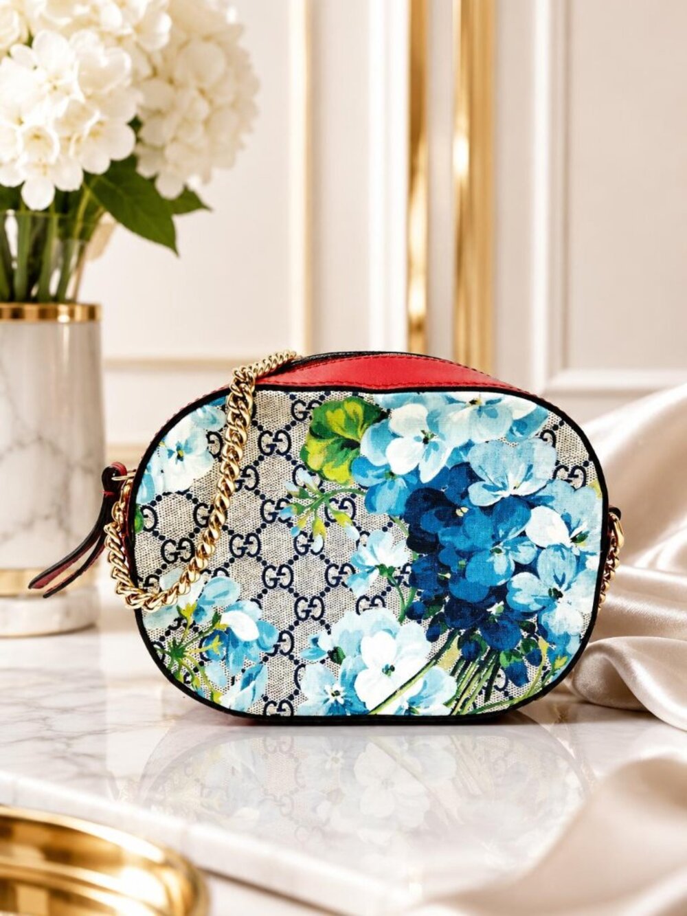 Authentic Gucci Blooms GG Supreme Floral Chain Crossbody Bag Blue Red